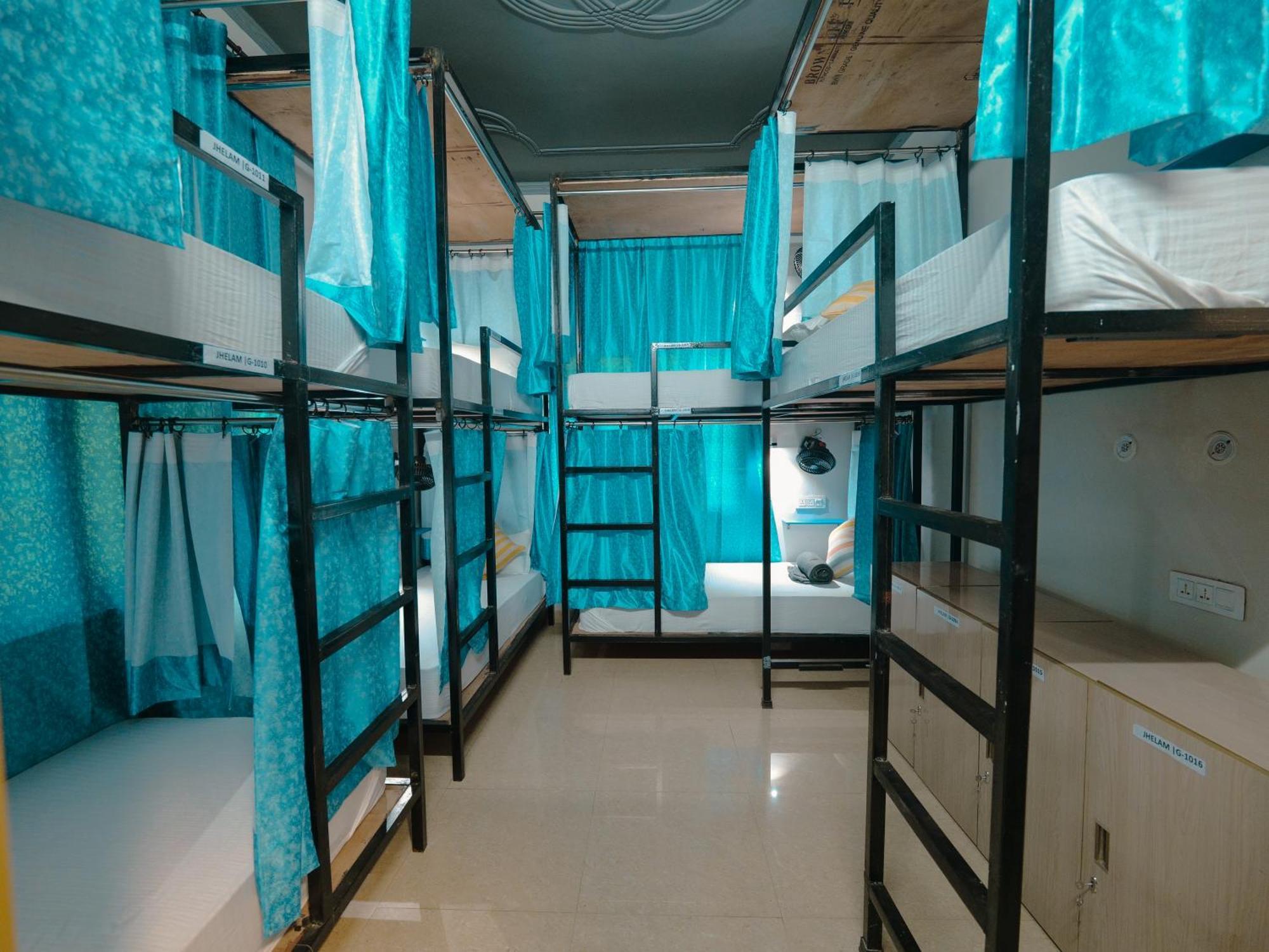 Auberge de jeunesse Hoztel Jollygrrant Doon à Rāni Pokhri Extérieur photo