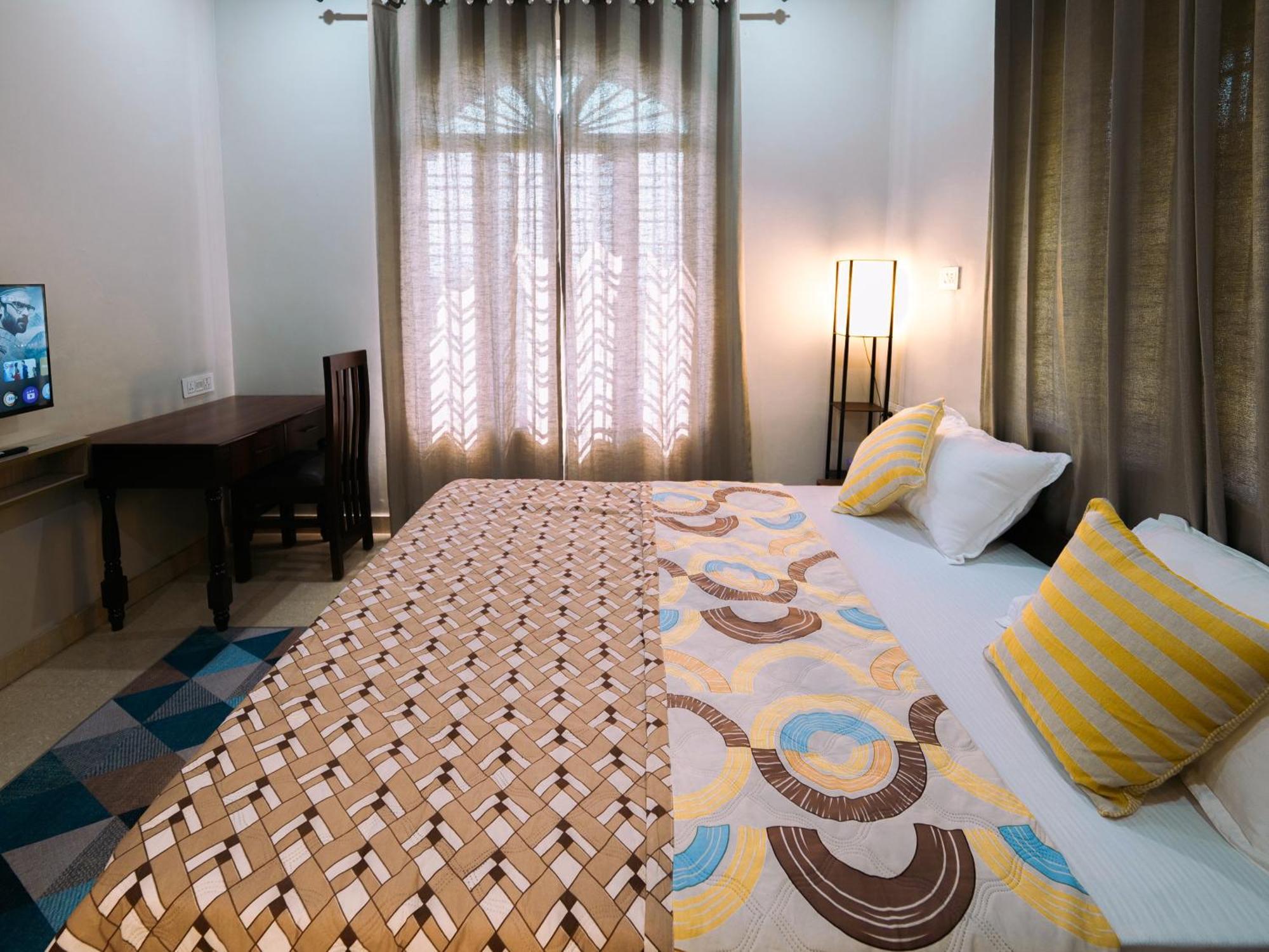 Auberge de jeunesse Hoztel Jollygrrant Doon à Rāni Pokhri Extérieur photo