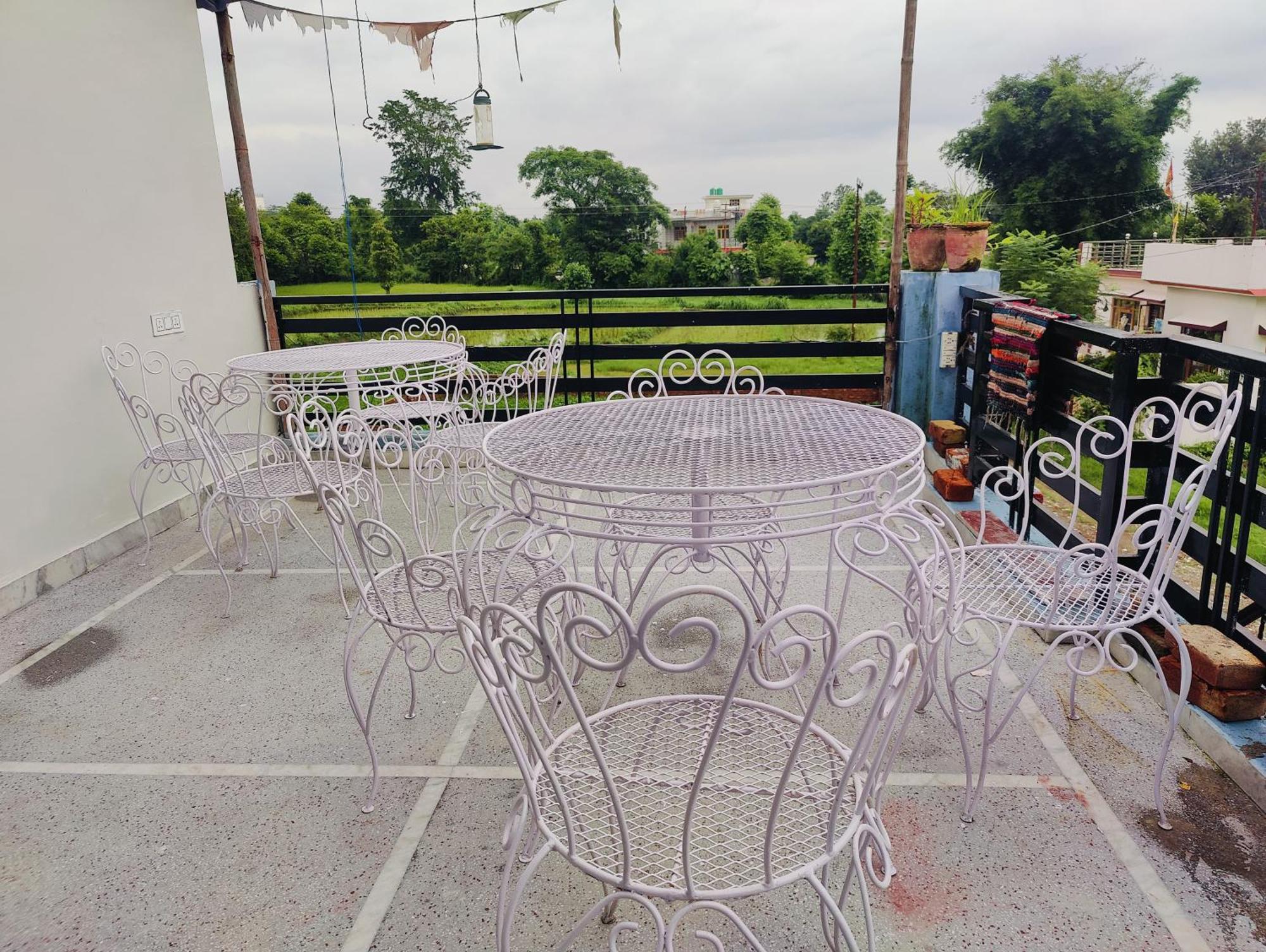 Auberge de jeunesse Hoztel Jollygrrant Doon à Rāni Pokhri Extérieur photo